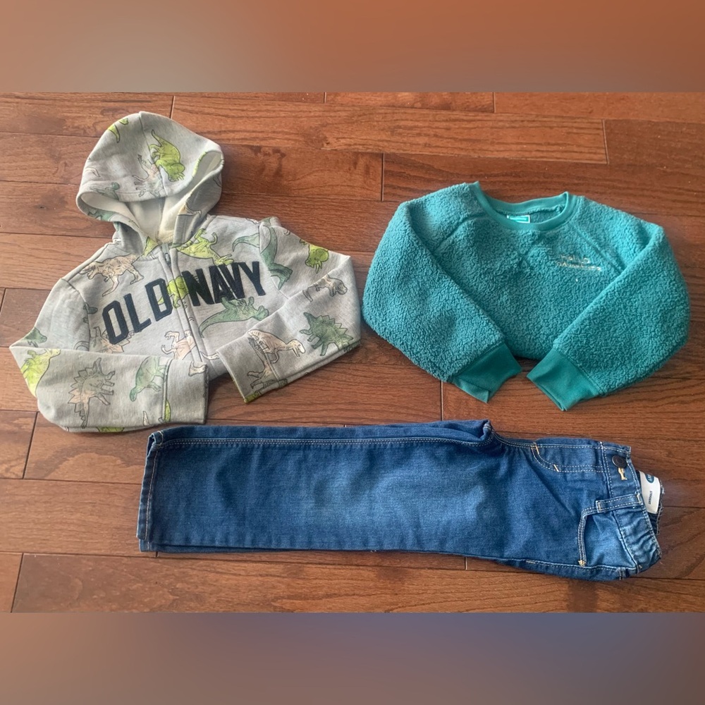 Old Navy Gray‎ Dinosaur Hoodie and Teal Sweater with Blue Jeans